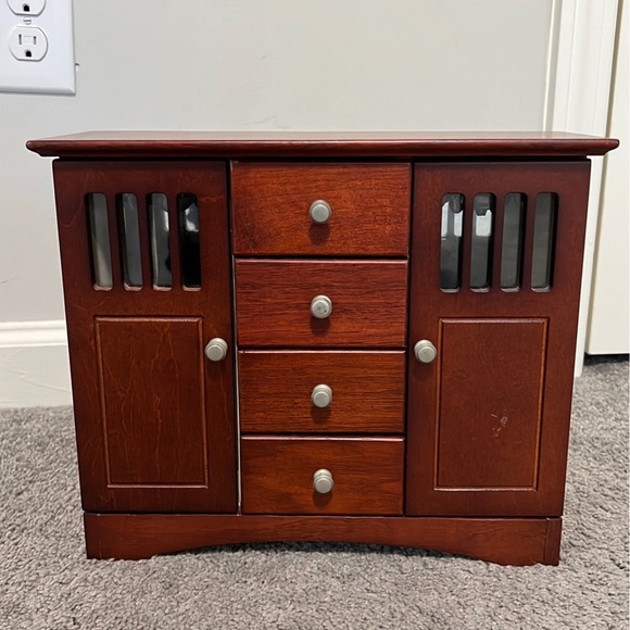 Wood Jewelry Box